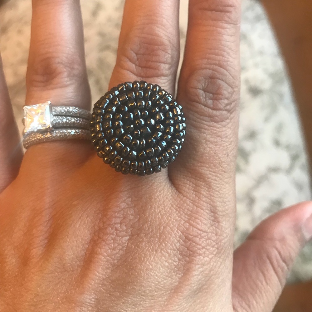 Stretchable Beaded Ring - Picture 2 of 5